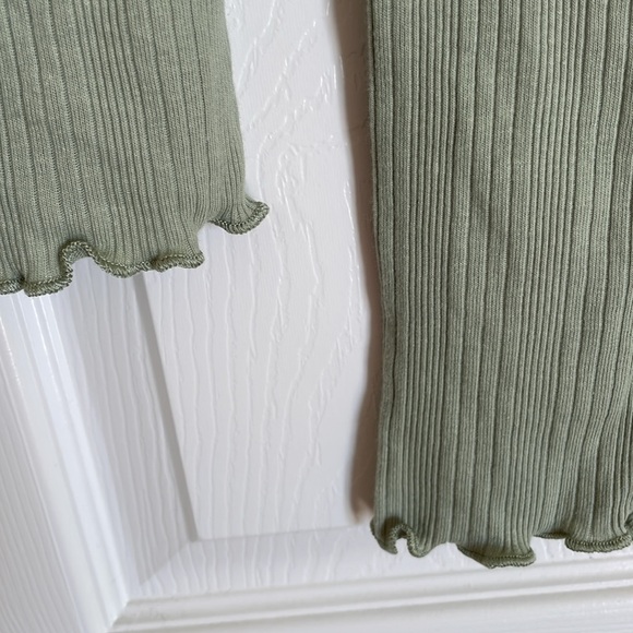 New! Art Class Girls' Long Sleeve Cinched Shirt - Olive Green Size XL (14) - Picture 6 of 9